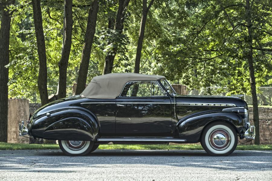  Chevrolet Special DeLuxe Convertible Coupe 1940 года  (фото 23 из 52)